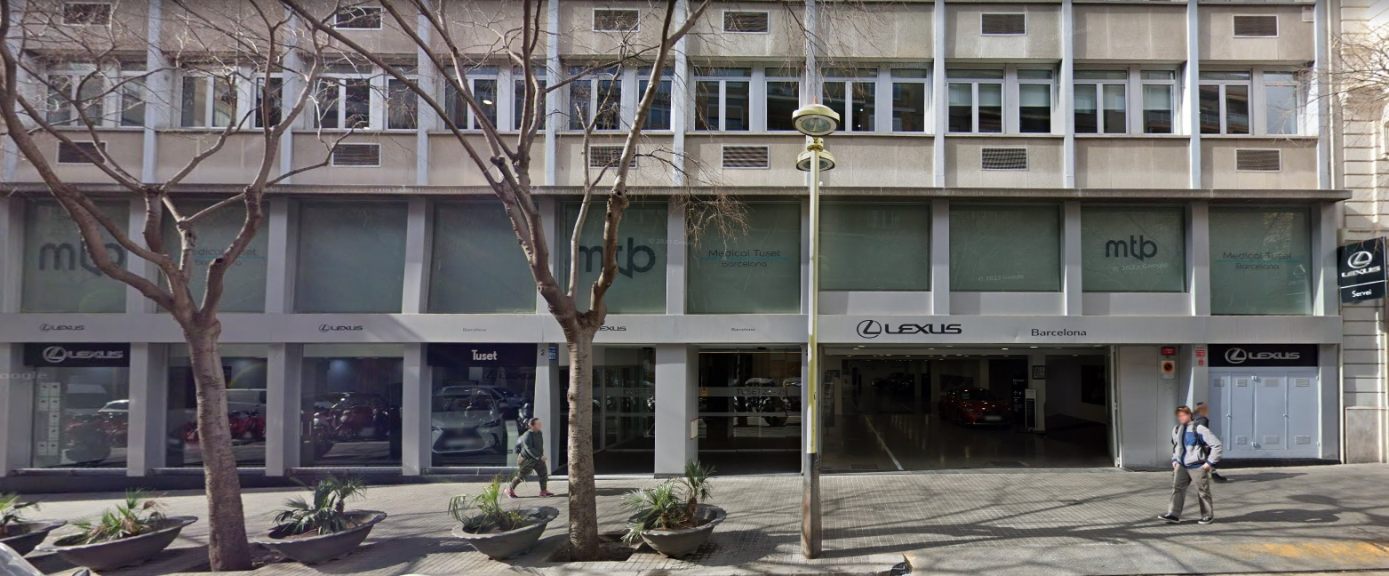 Lexus Barcelona - Carrer de Tuset