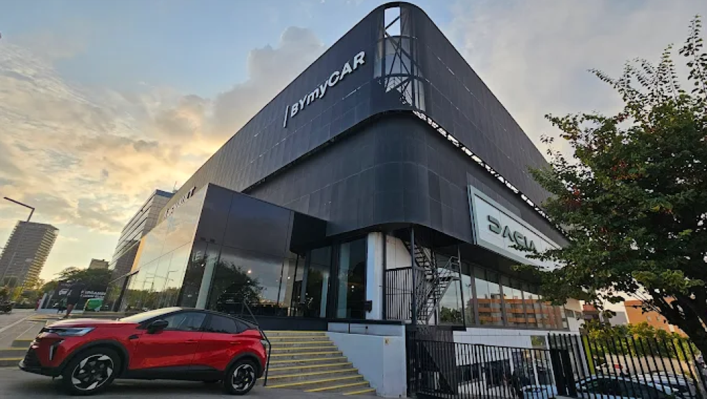 Renault Esplugues BYmyCAR