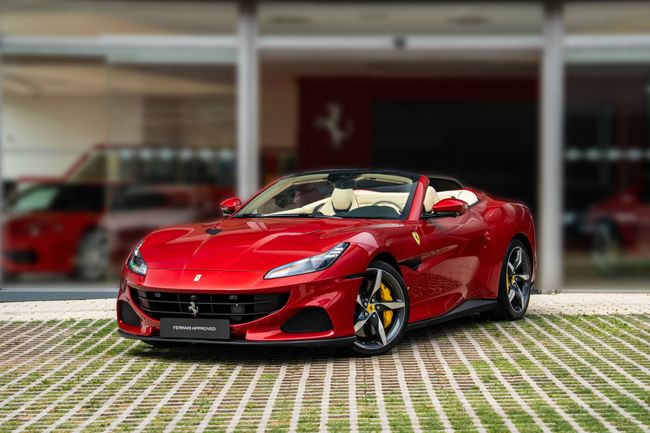 Ferrari Oficial Dealer - C. de Salamanca Marbella